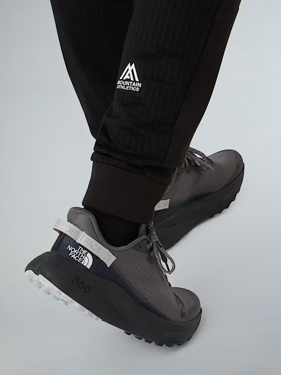 The North Face - Mountain Athletics Tracksuit - Black