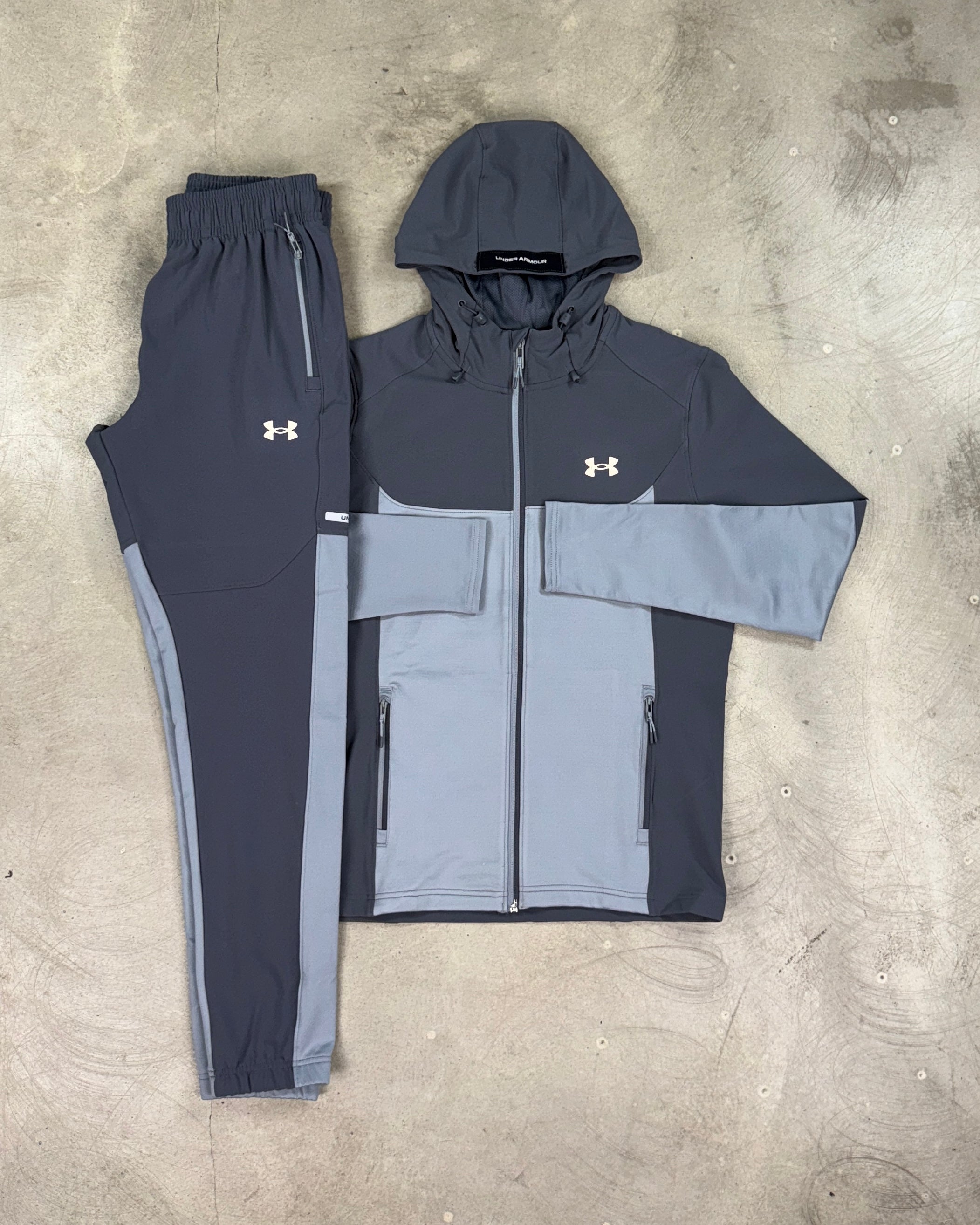 Under Armour - Utility Woven Winterized Tracksuit - Grey
