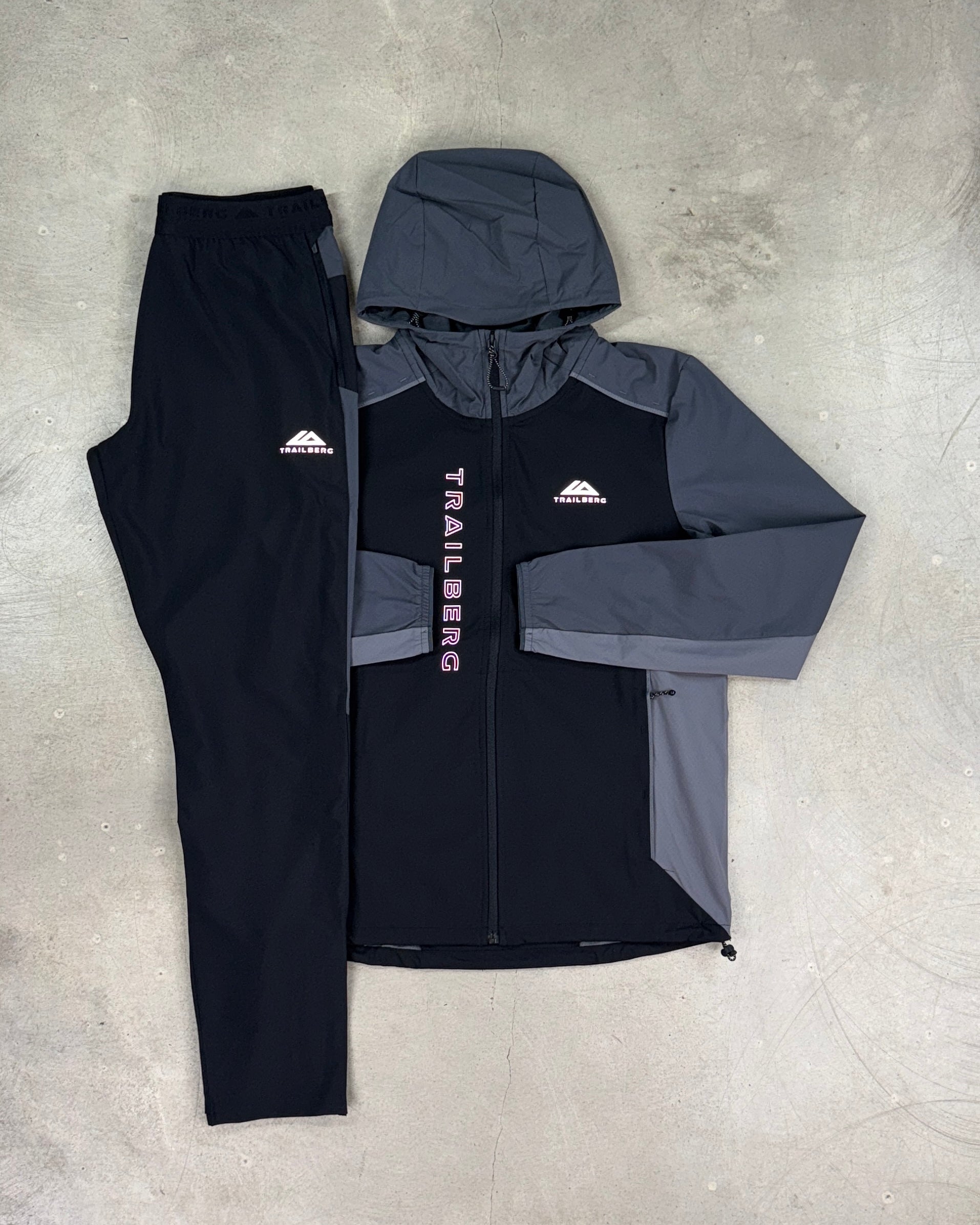 Trailberg - AW25 Triathlon Tracksuit - Black/Volcano Grey